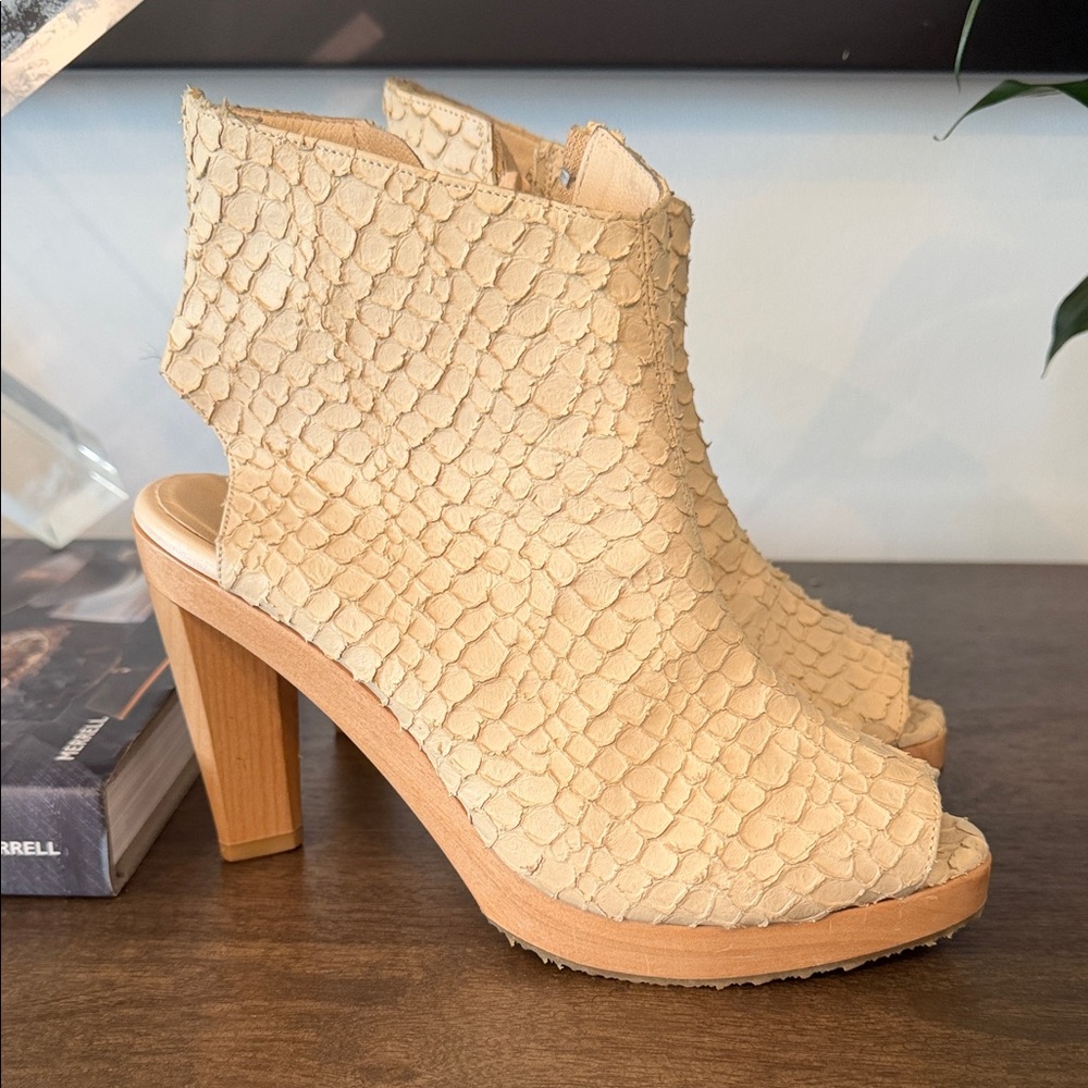Neutral Textured Peep-Toe High Heel Booties - Beige